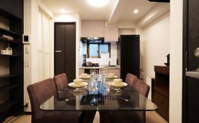 Penthouse 1-Bedroom Flat In Hiroo Shibuya